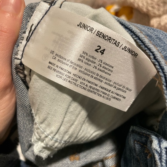 William Rast crop flare jeans - Picture 12 of 12